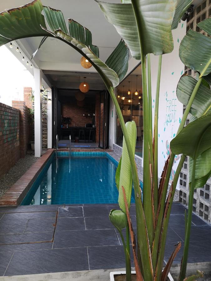 D'Story Brickhouse @ OKW Hotell Malacca Exteriör bild